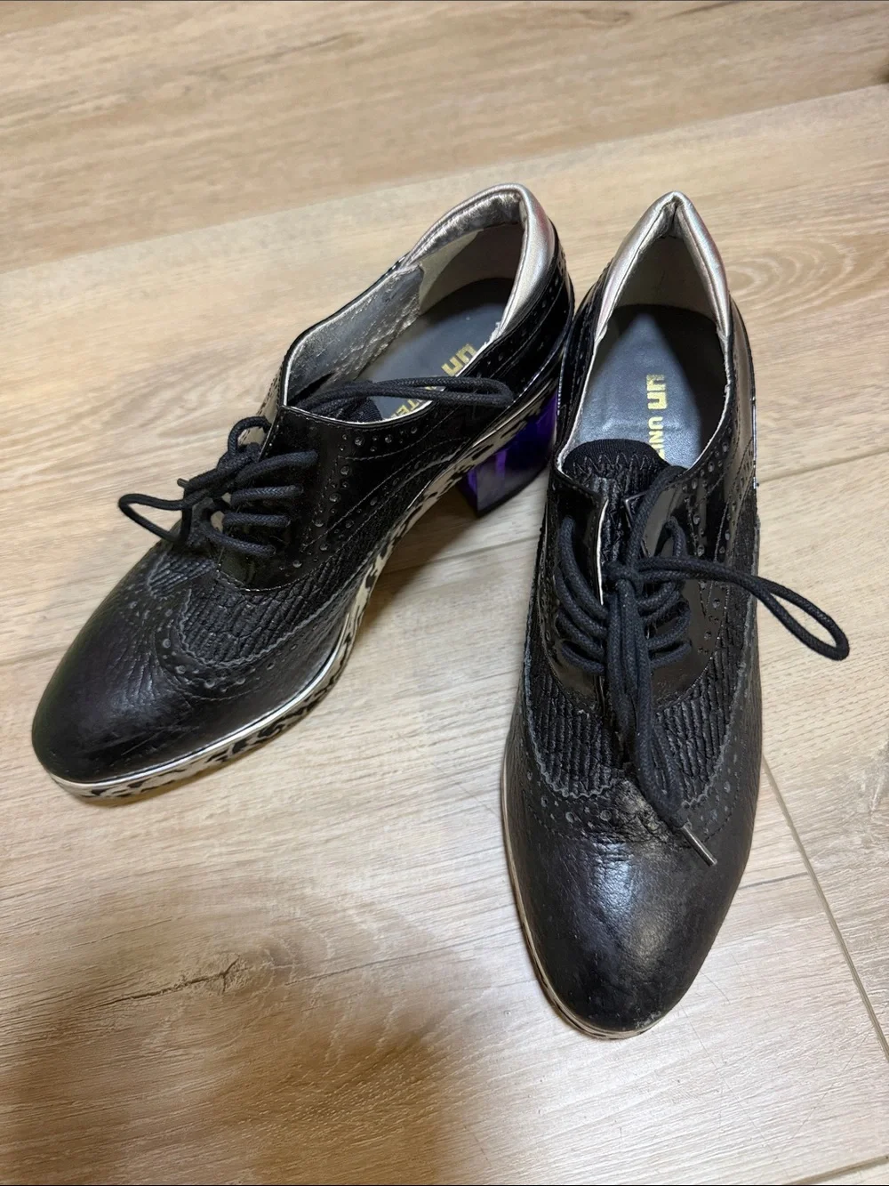 United Nude Black Lace-Up Purple Heeled Oxfords with Silver Trim 36